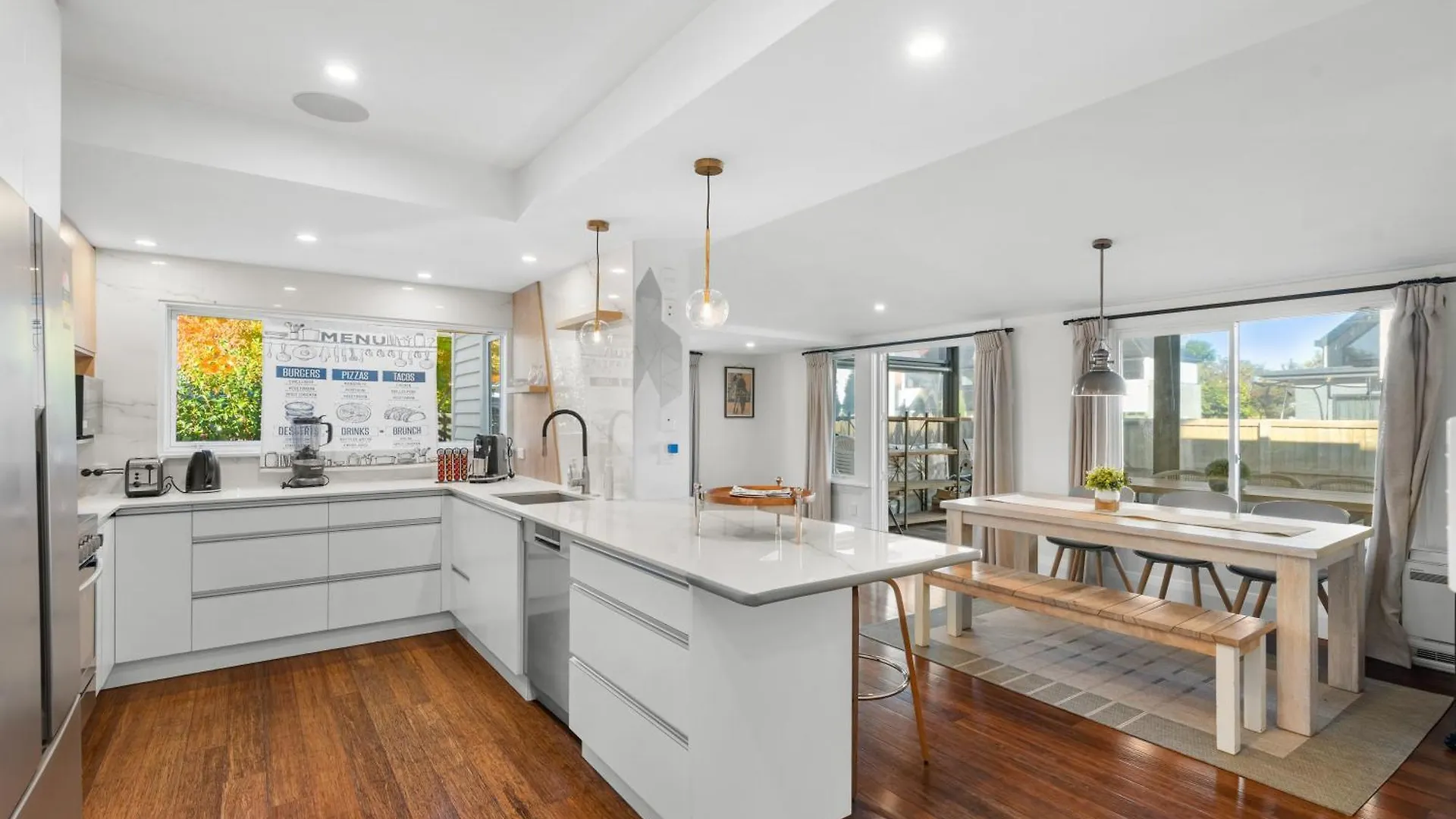 City Calm Retreat And A Peaceful Family Haven Christchurch